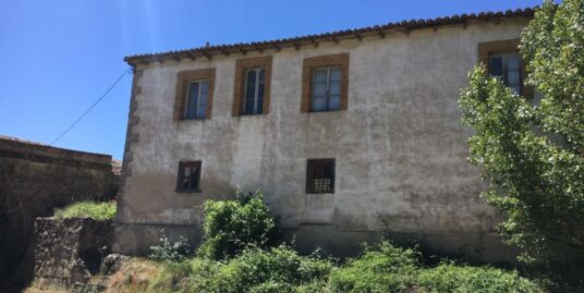 VIVIENDA CON PARCELA RUSTICA EN CISTIERNA (LEON)